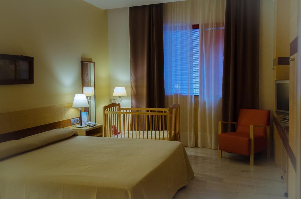 Hotel Mirador De Llerena Exteriör bild